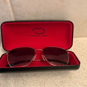 Oscar de la Renta Silver and Black Sunglasses